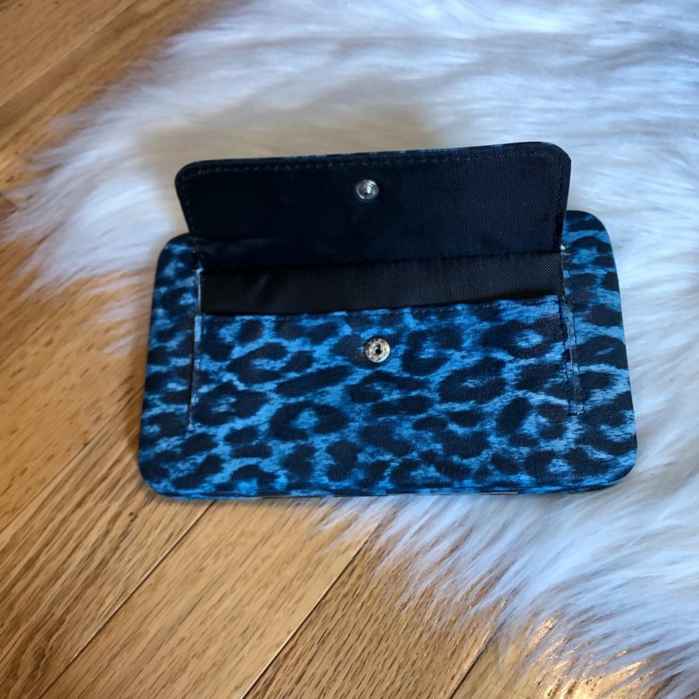 Blue Leopard Print Wallet - Picture 4 of 8